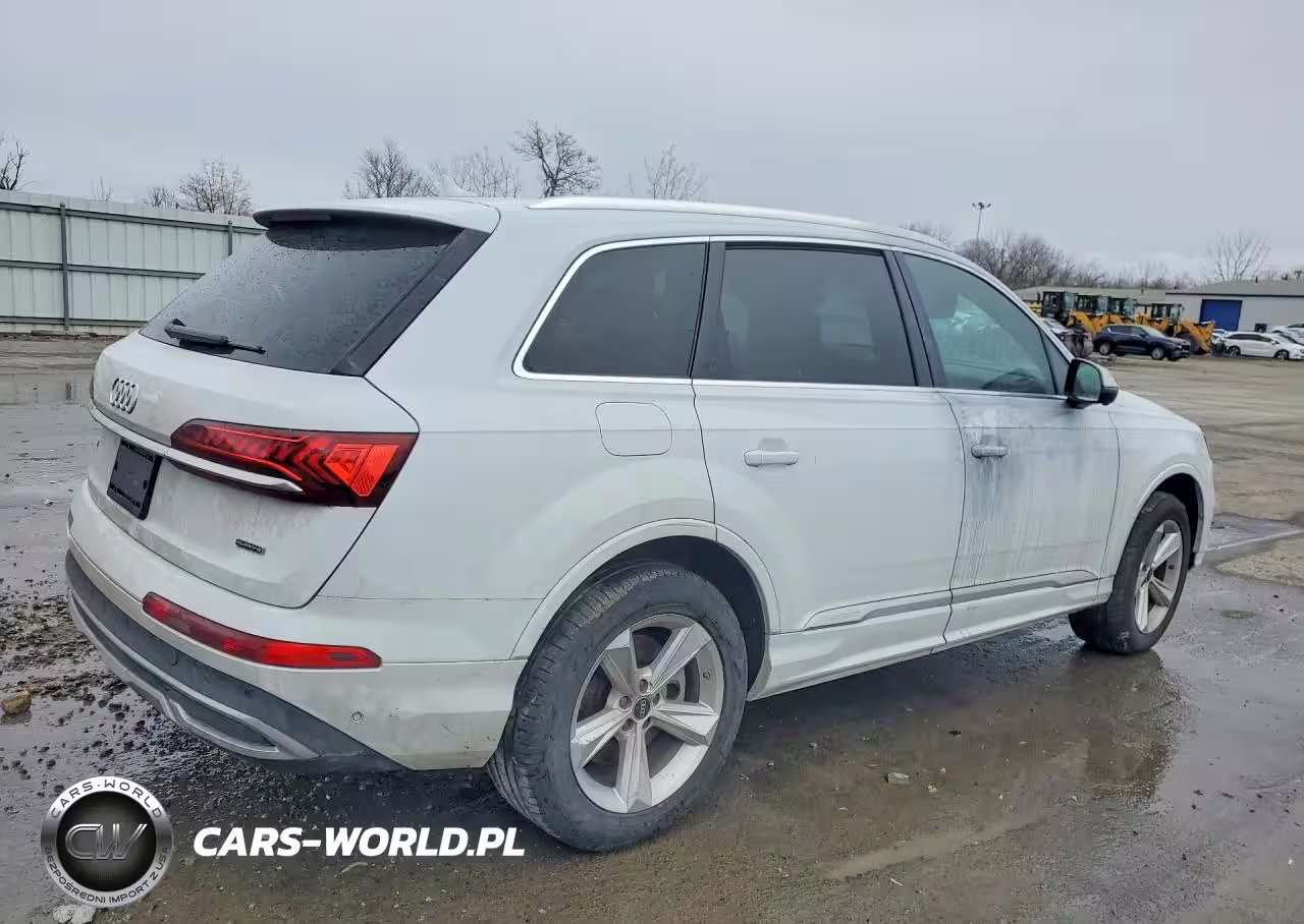 2023 Audi Q7 Premium VIN:WA1ACBF71PD006270 - 3
