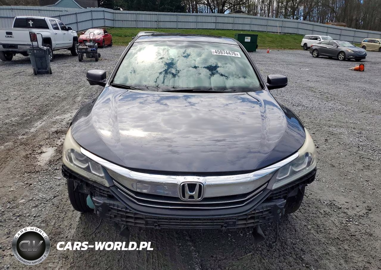 2017 Honda Accord Exl VIN:1HGCR2F85HA199372 - 5
