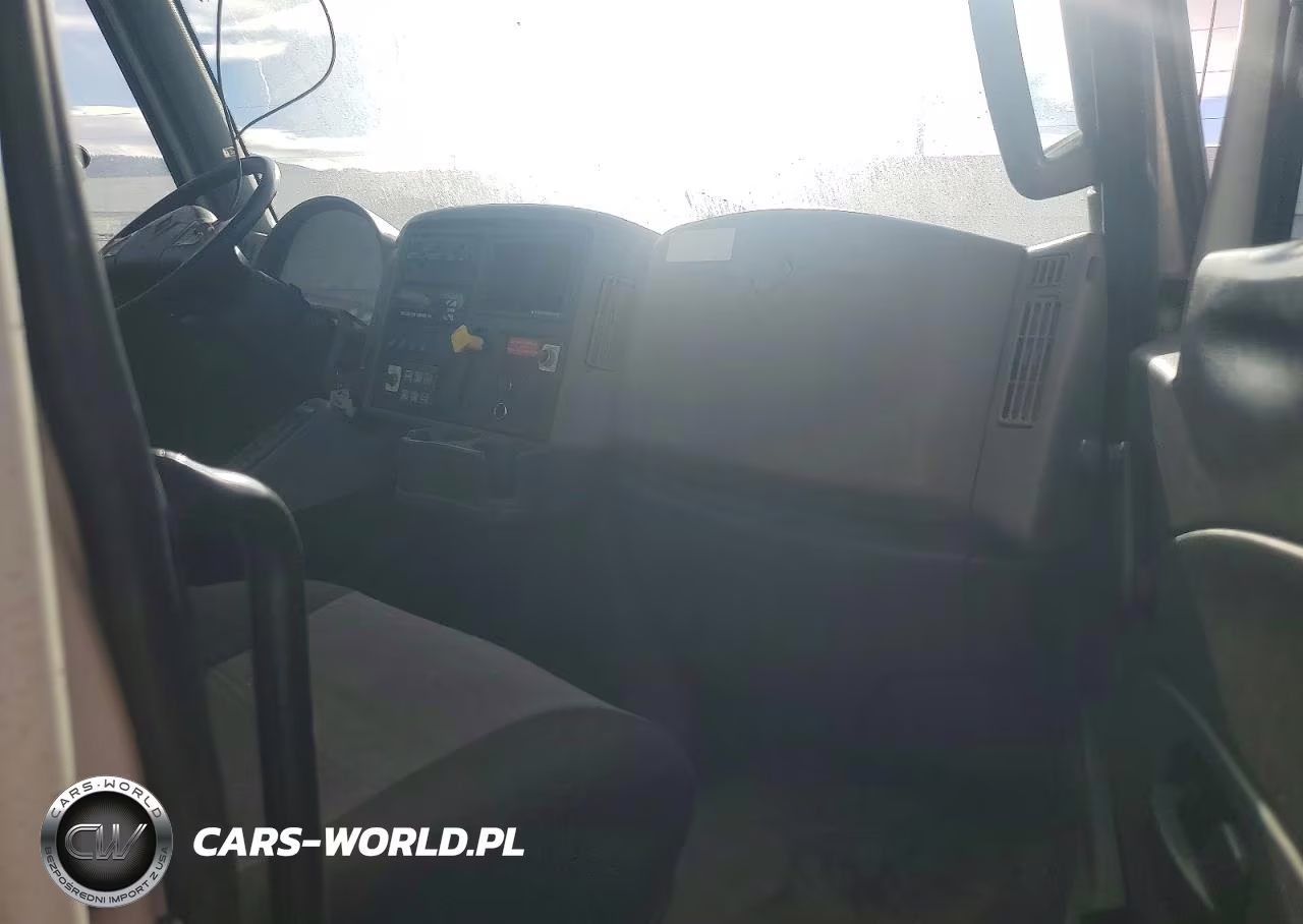 2015 International 7000 7300 VIN:3HTZZAAN8FN736264 - 10
