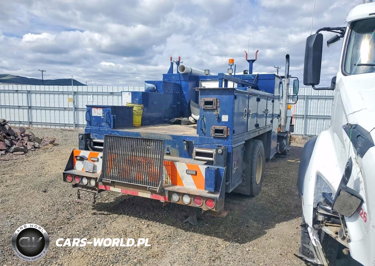2015 International 7000 7300 VIN:3HTZZAAN8FN736264 - 4