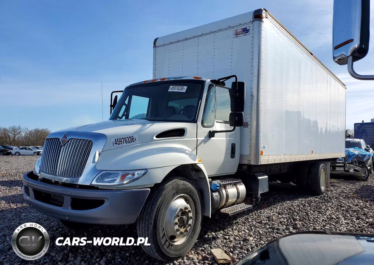 2016 International 4000 4300 - Semi Truck