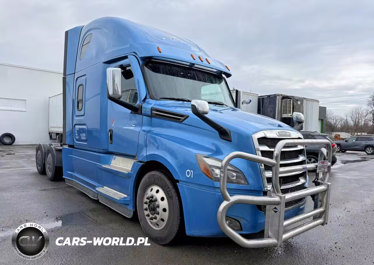 2020 Freightliner Cascadia 126