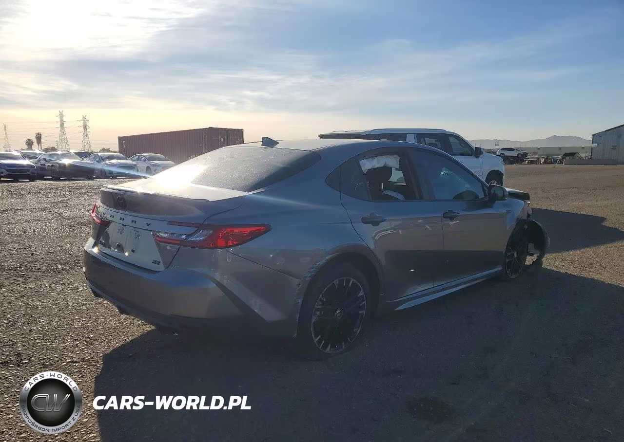 2026 Toyota Camry Se VIN:4T1DAACK5TU670833 - 3