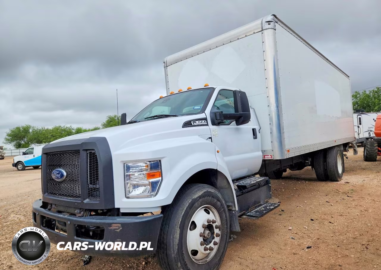 2023 Ford F650 Super Duty Box Truck