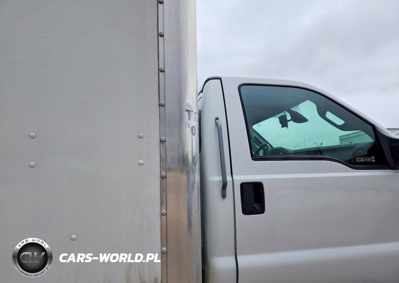 2023 Ford F650 Super Duty Box Truck VIN:1FDNF6AN8PDF12962 - 11