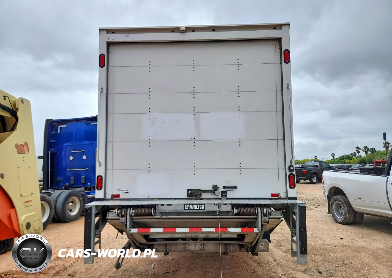 2023 Ford F650 Super Duty Box Truck VIN:1FDNF6AN8PDF12962 - 6