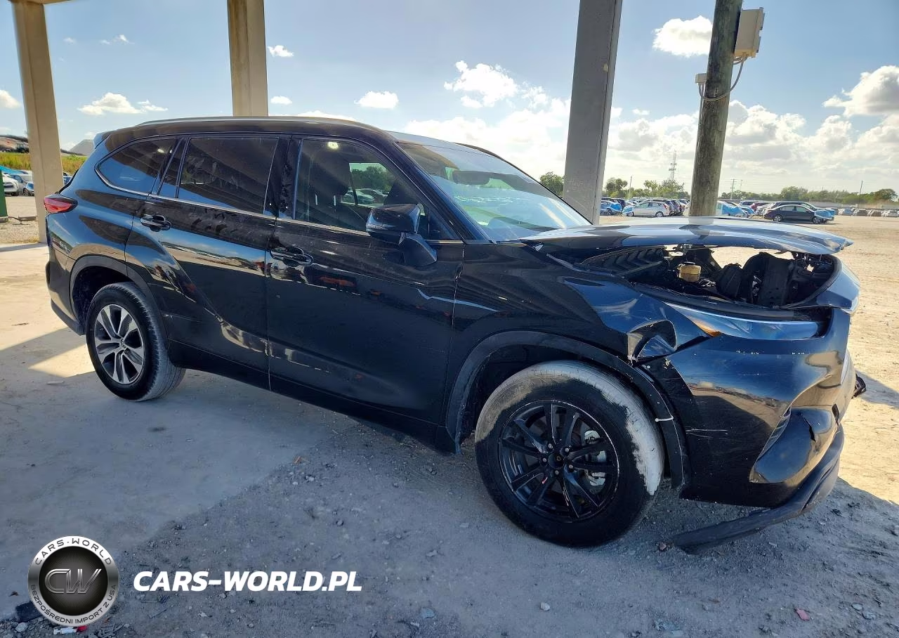 2021 Toyota Highlander Xle VIN:5TDGZRAH3MS054716 - 4