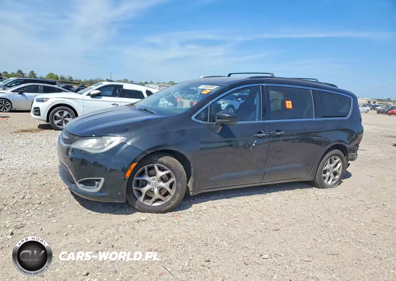 2018 Chrysler Pacifica Touring Plus