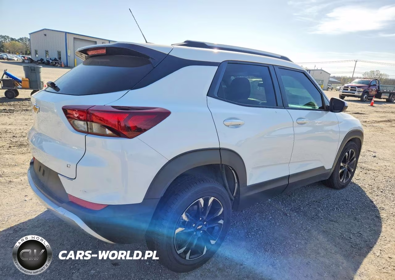 2023 Chevrolet Trailblazer Lt VIN:KL79MPS29PB047588 - 3