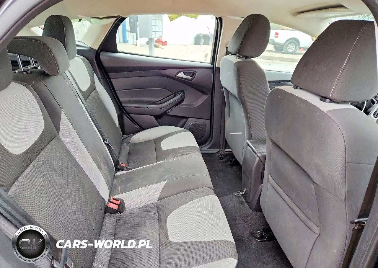 2012 Ford Focus Se VIN:1FAHP3K24CL443288 - 11
