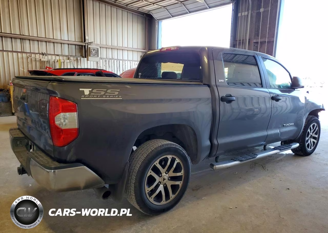 2016 Toyota Tundra VIN:5TFEM5F11GX108295 - 3