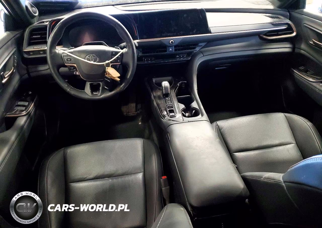 2024 Toyota Crown Platinum VIN:JTDAFAAF3R3007001 - 8