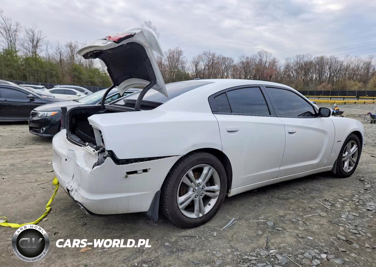 2011 Dodge Charger R VIN:2B3CM5CTXBH610900 - 3