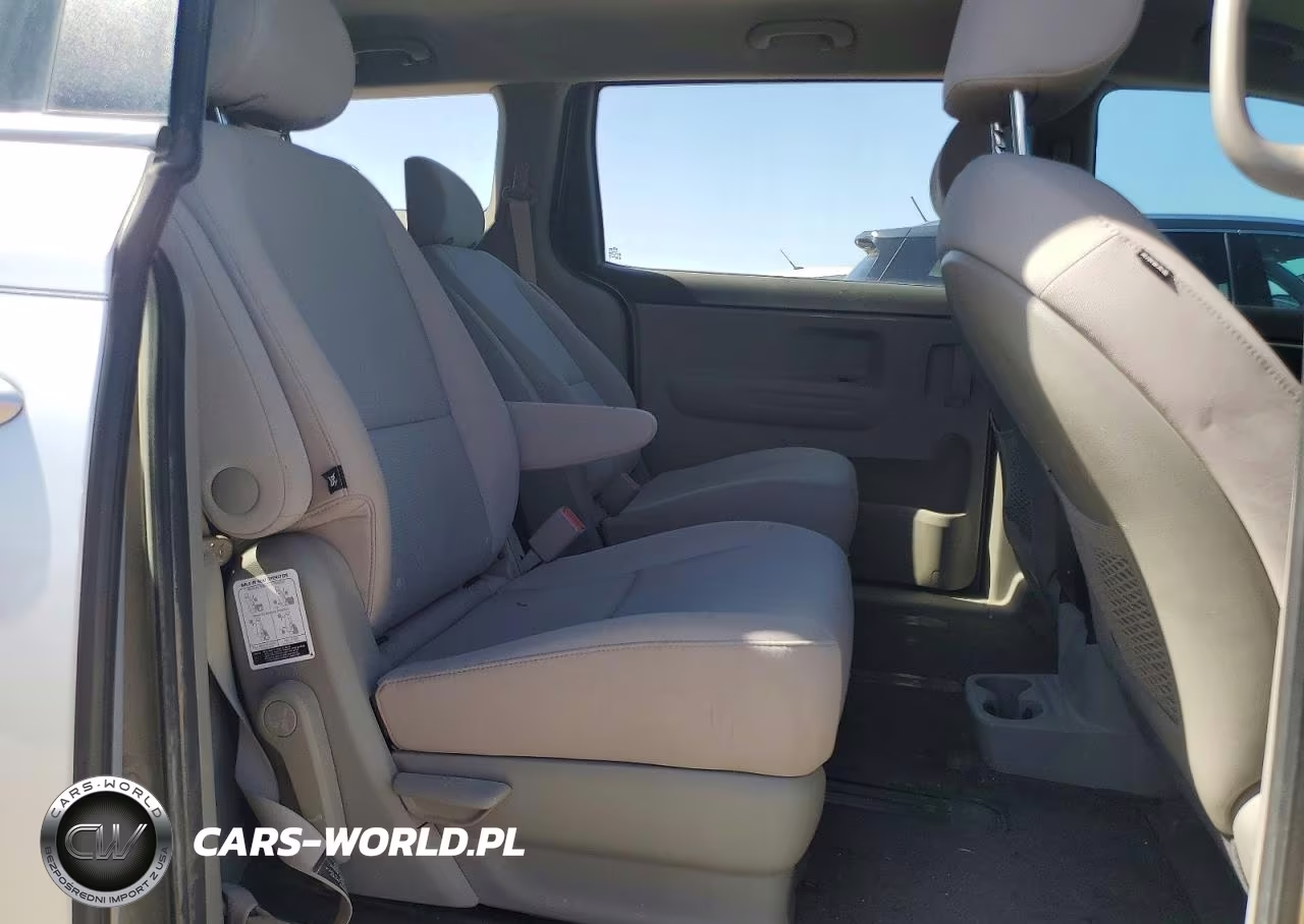 2017 Kia Sedona L VIN:KNDMA5C17H6279570 - 11