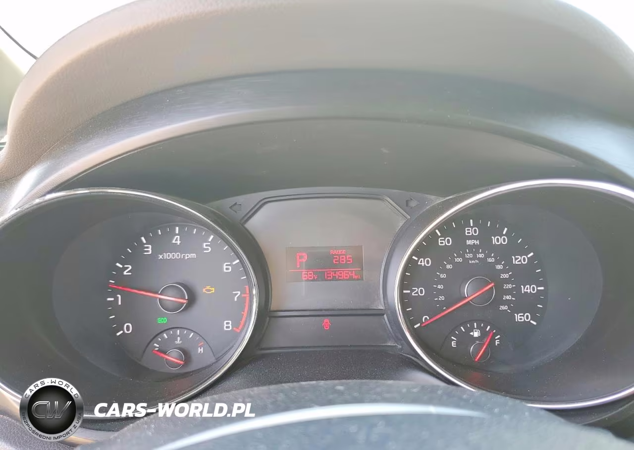 2017 Kia Sedona L VIN:KNDMA5C17H6279570 - 9