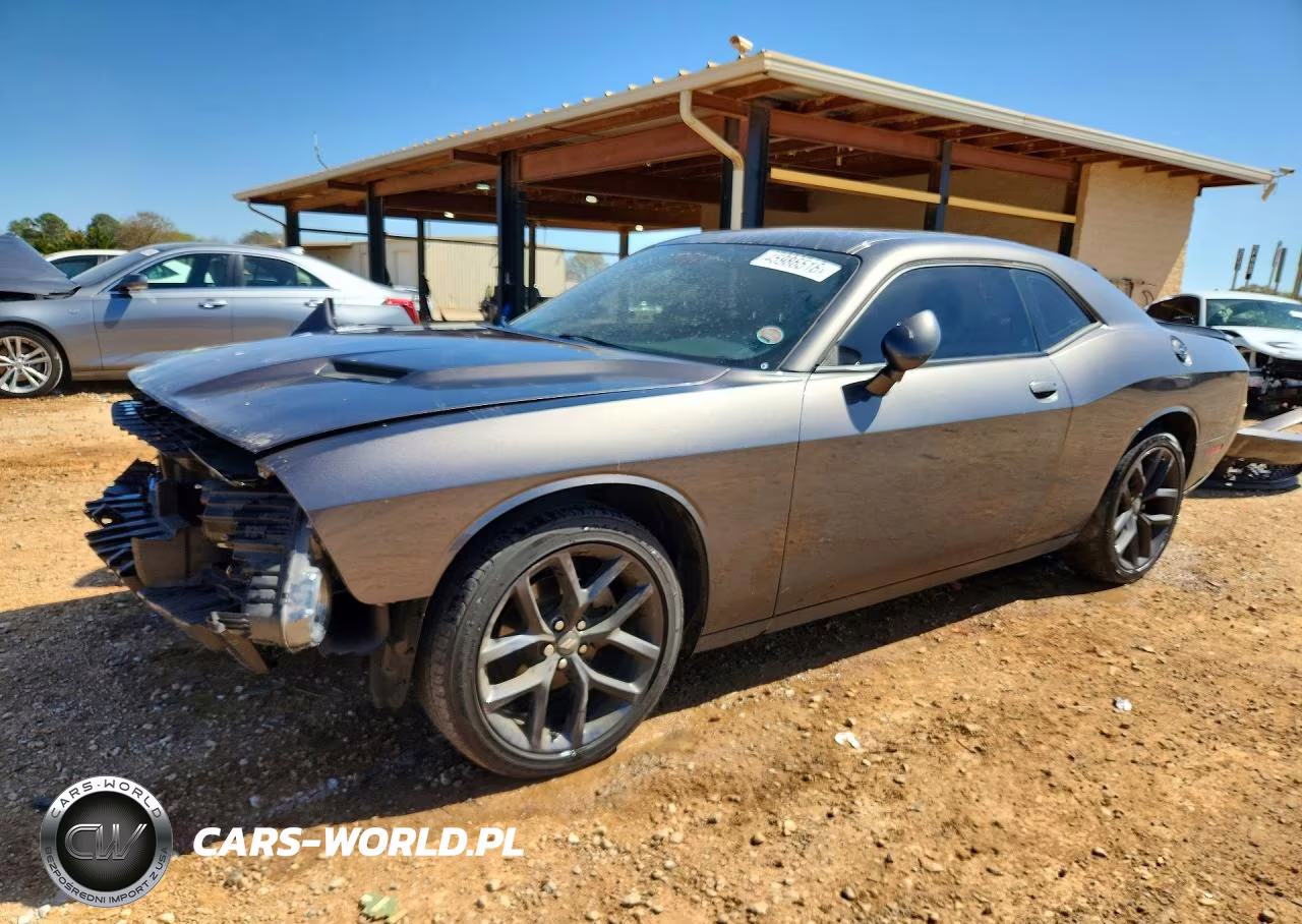 2021 Dodge Challenger Sxt