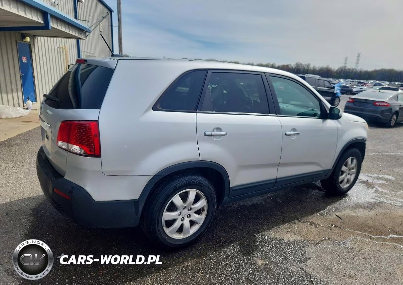 2012 Kia Sorento Lx VIN:5XYKT3A16CG203529 - 3