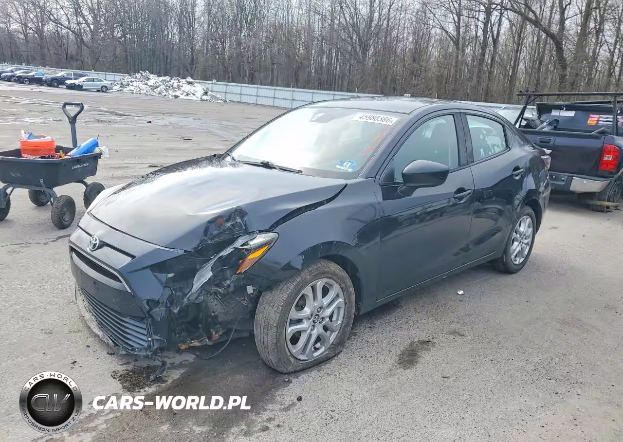 2018 Toyota Yaris Ia Base