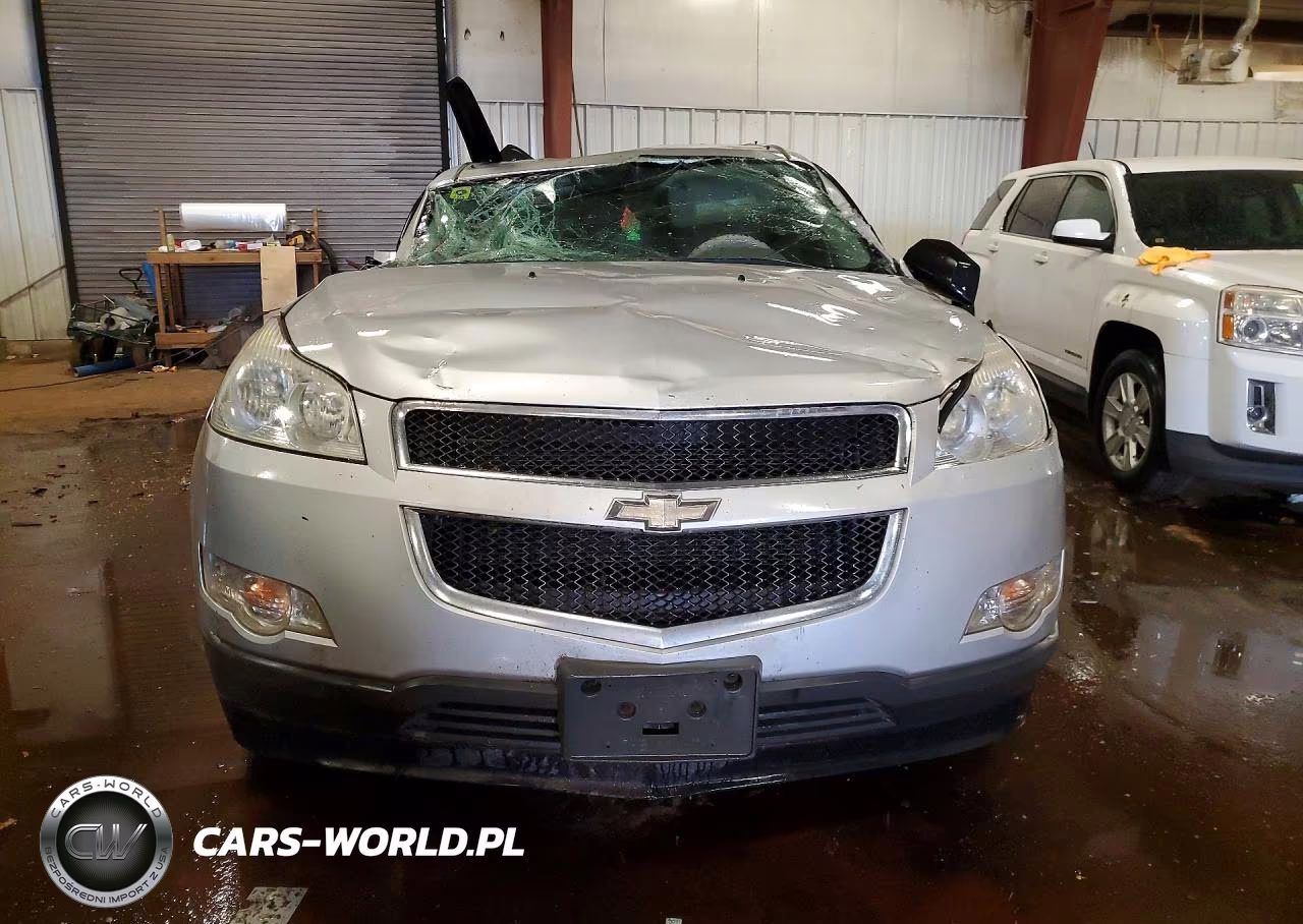 2011 Chevrolet Traverse Ls VIN:1GNKVEED7BJ327597 - 5