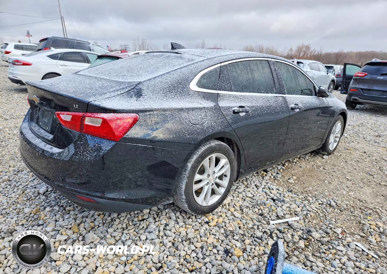 2018 Chevrolet Malibu Lt VIN:1G1ZD5ST0JF195976 - 3