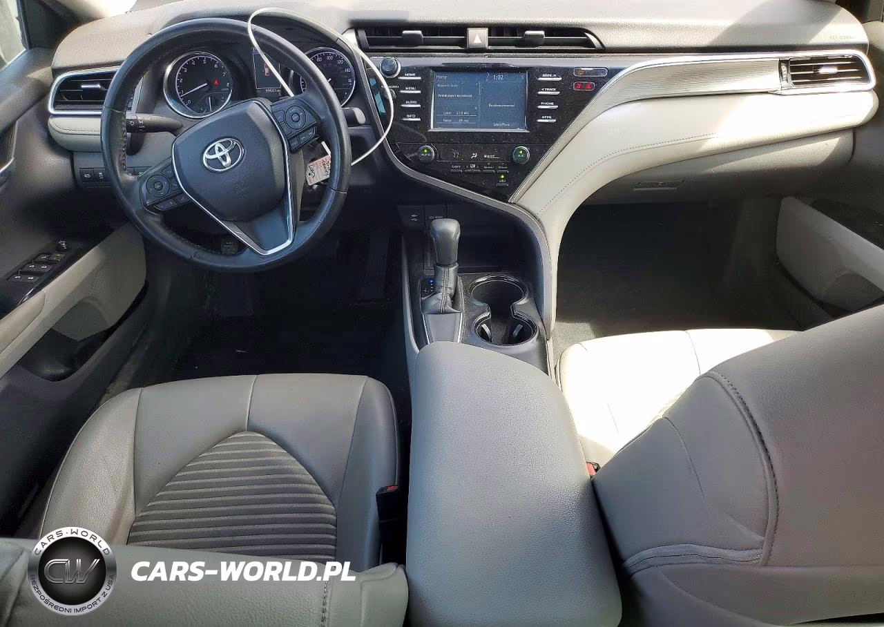 2018 Toyota Camry Se VIN:4T1B11HK4JU157070 - 8