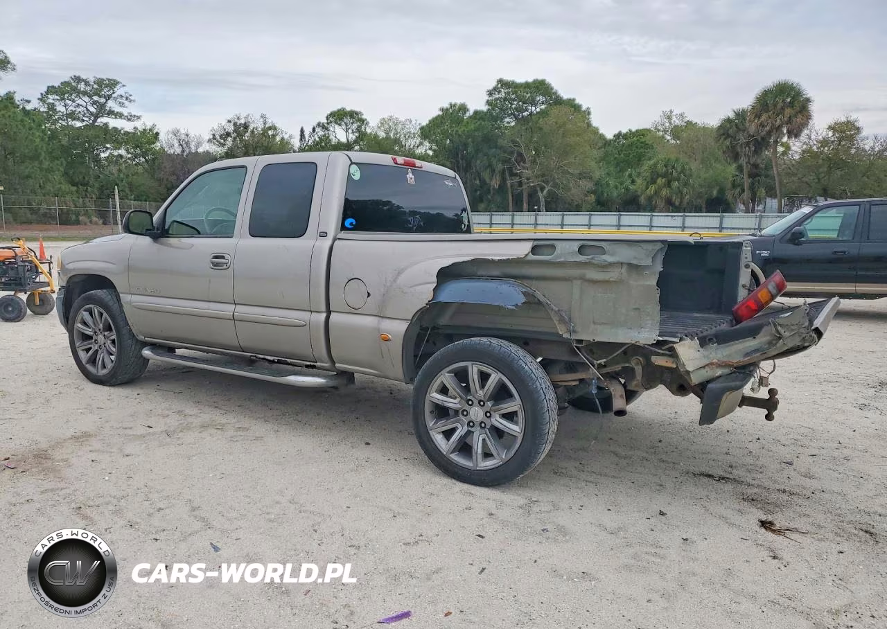 2003 GMC Sierra K1500 Denali VIN:2GTFK69U131253673 - 2