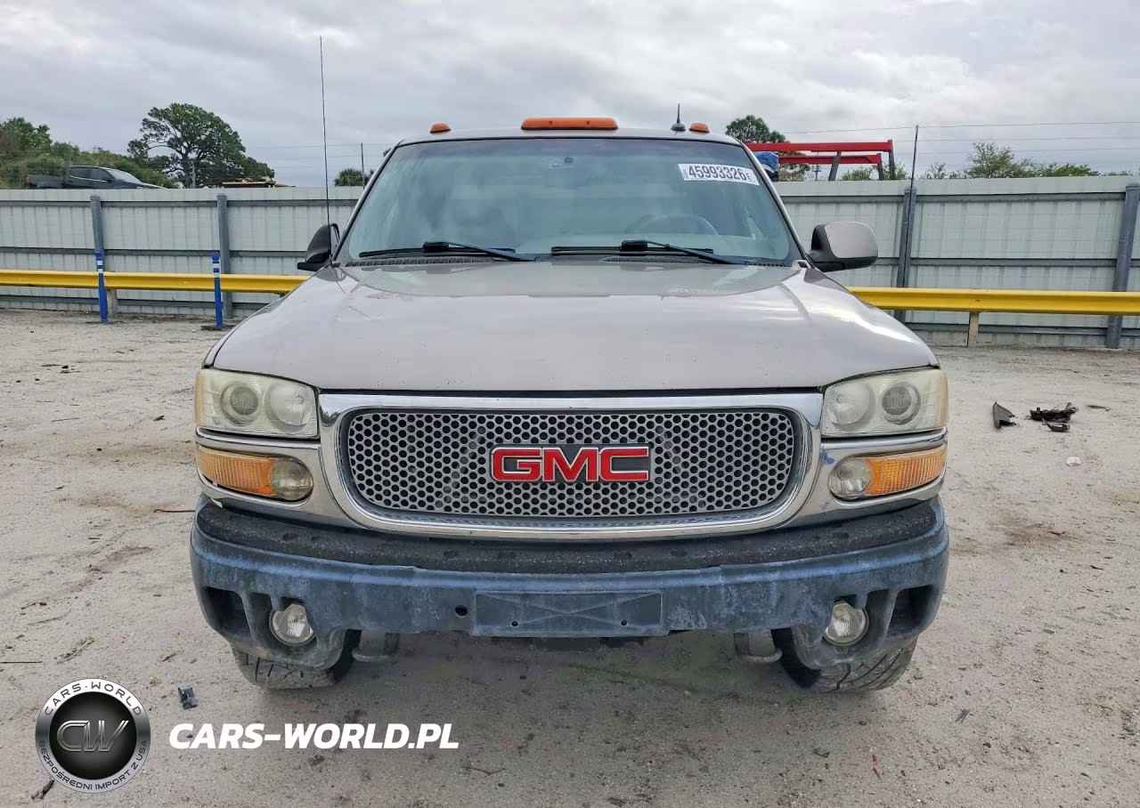 2003 GMC Sierra K1500 Denali VIN:2GTFK69U131253673 - 5