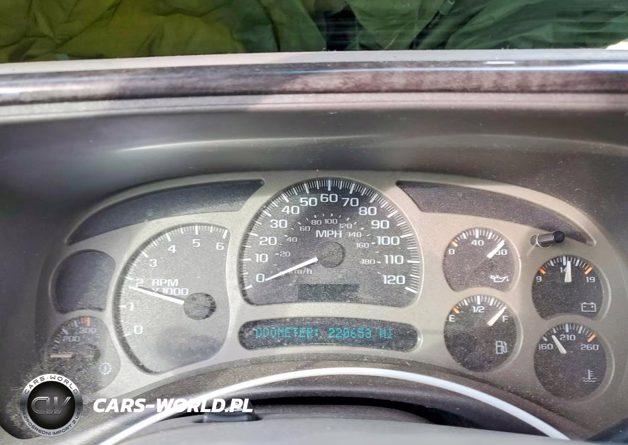 2003 GMC Sierra K1500 Denali VIN:2GTFK69U131253673 - 9