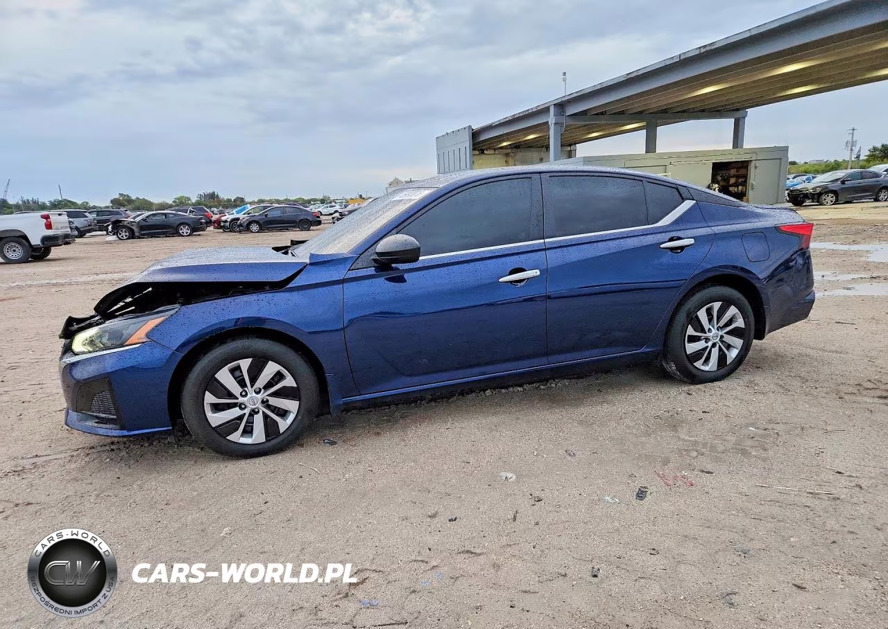 2024 Nissan Altima 2.5 S – zdjęcie 1 z 13