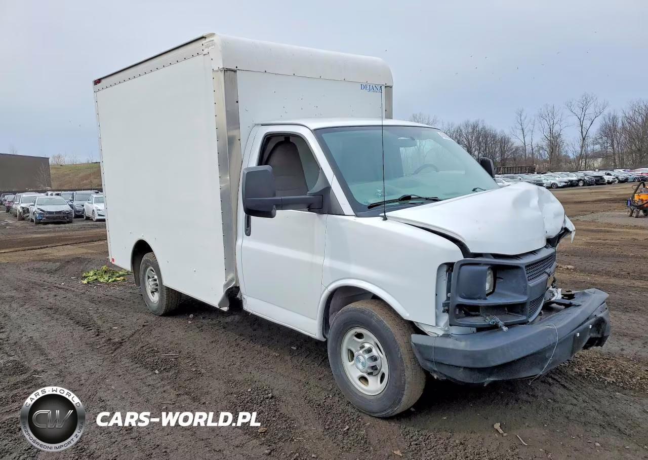 2014 Chevrolet Express G3500 VIN:1GB0G2CG8E1189244 - 4