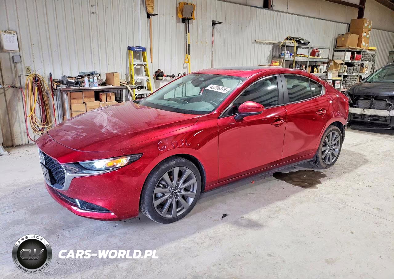 2024 Mazda 3 Preferred – zdjęcie 1 z 11