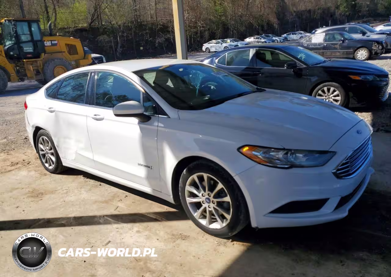 2017 Ford Fusion Se Hybrid VIN:3FA6P0LU5HR358670 - 4