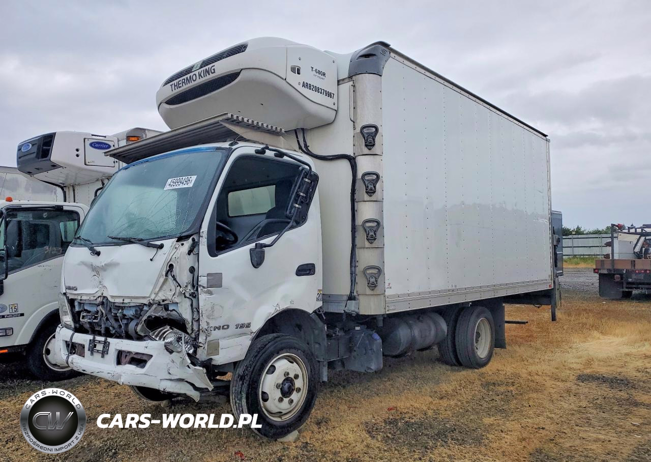 2020 Hino 195 Refrigerated Box Truck