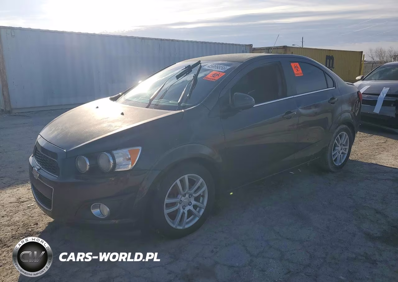 2016 Chevrolet Sonic Lt