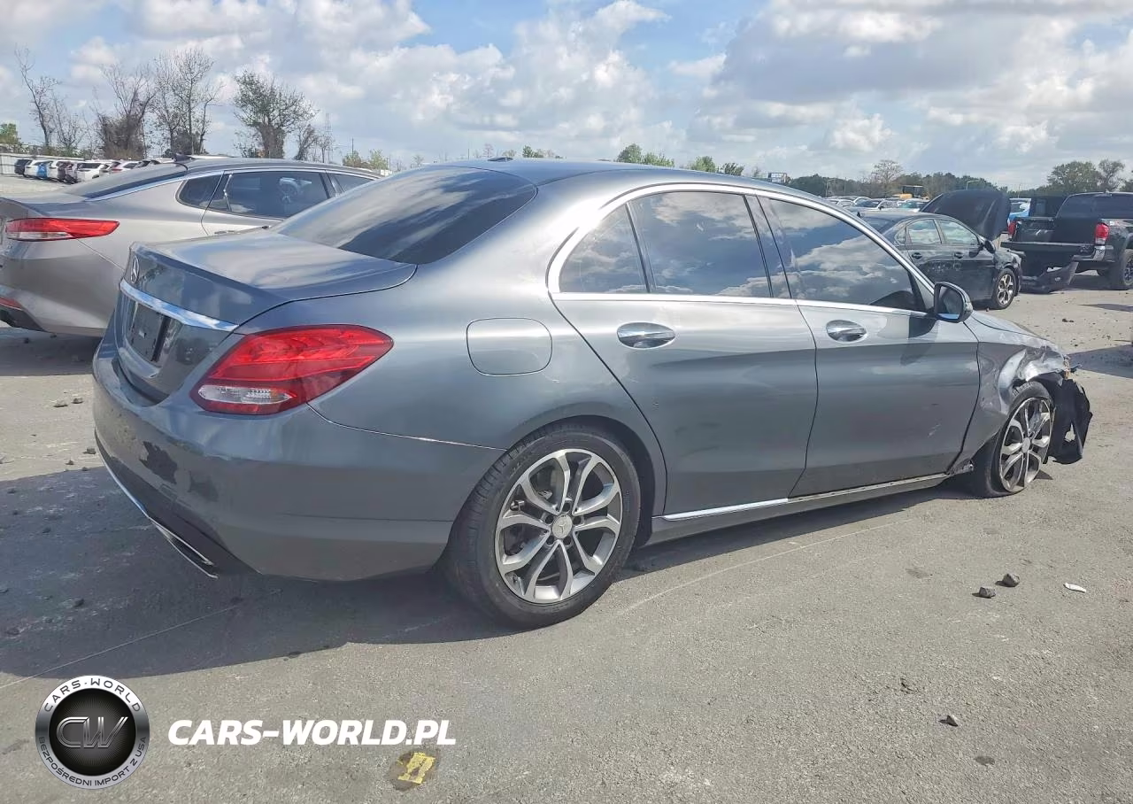 2017 Mercedes-Benz C 300 VIN:55SWF4JB9HU184897 - 3