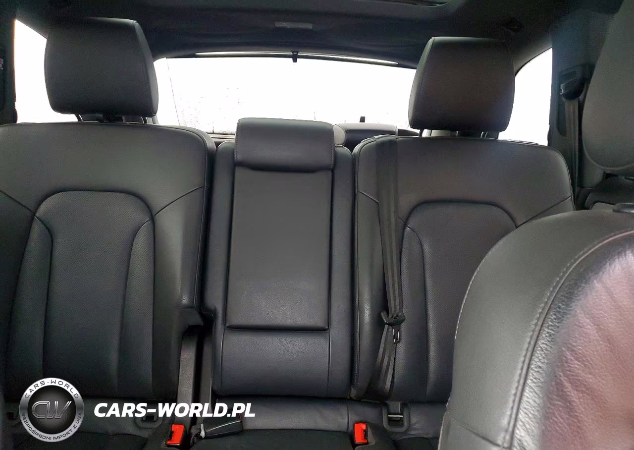 2015 Audi Q7 Prestige VIN:WA1DGAFE2FD020896 - 10