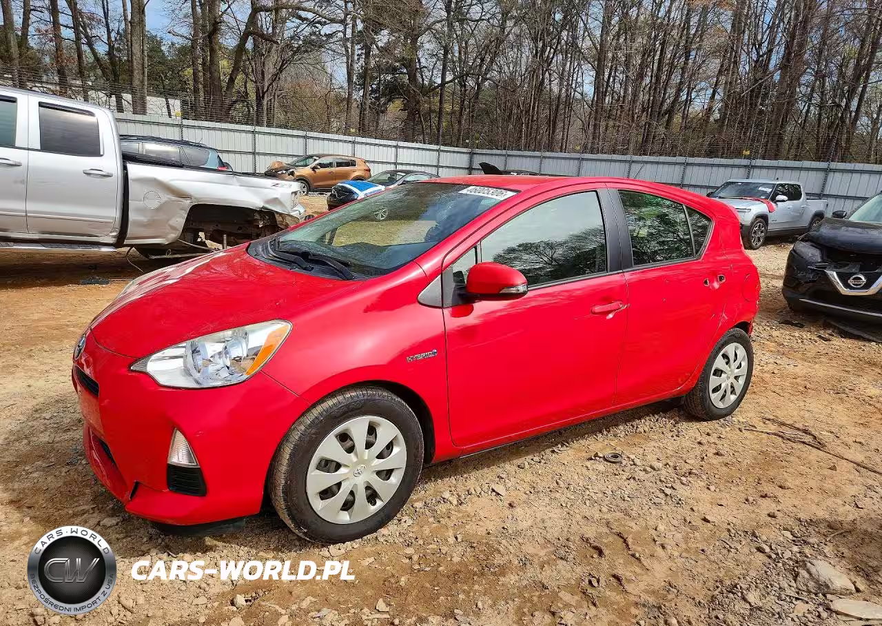 2014 Toyota Prius C Two
