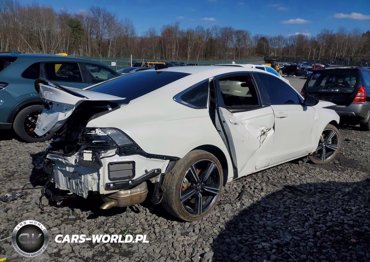2025 Honda Accord Hybrid Sport VIN:1HGCY2F55SA010154 - 3