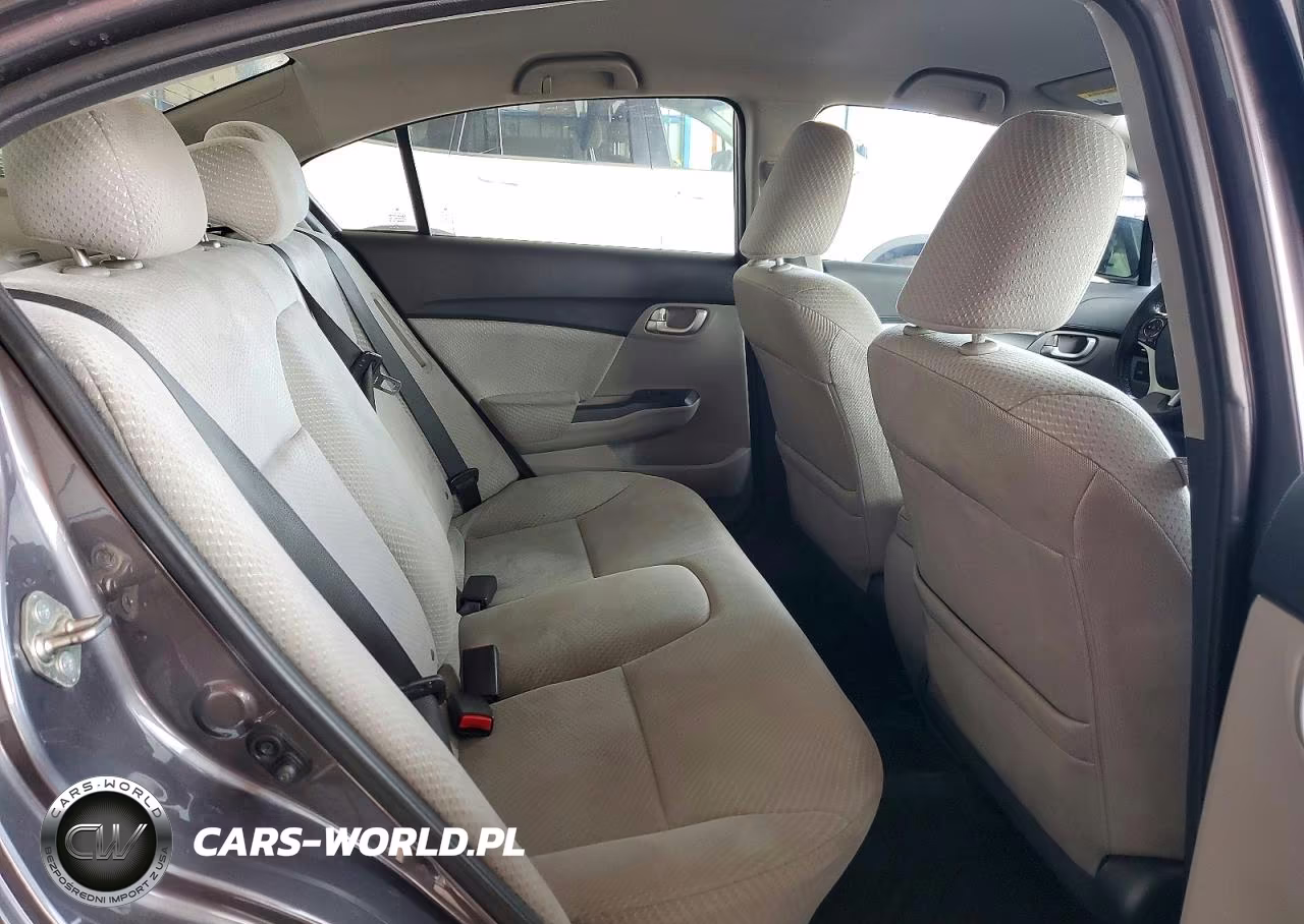 2015 Honda Civic Hybrid VIN:19XFB4F28FE000218 - 10
