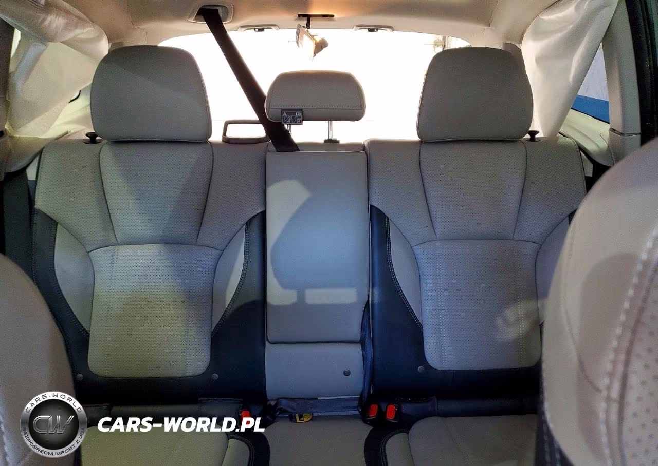 2022 Subaru Forester Limited VIN:JF2SKAPCXNH411439 - 10