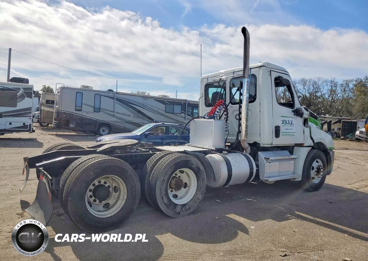 2021 Freightliner Cascadia 126 Semi Truck VIN:3AKJHLDV4MSMD6397 - 4