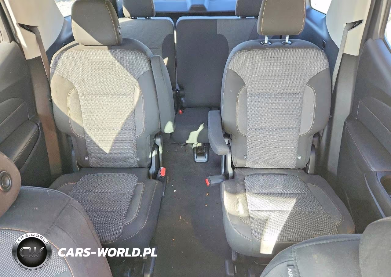 2018 Chevrolet Traverse Lt VIN:1GNEVGKW8JJ249909 - 10