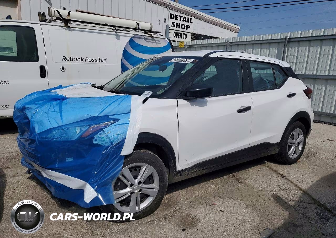 2024 Nissan Kicks S