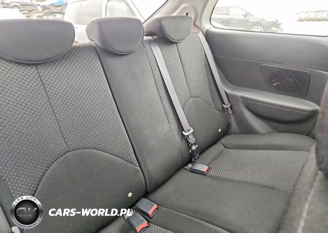 2007 Hyundai Accent Gs VIN:KMHCN36C17U005515 - 10