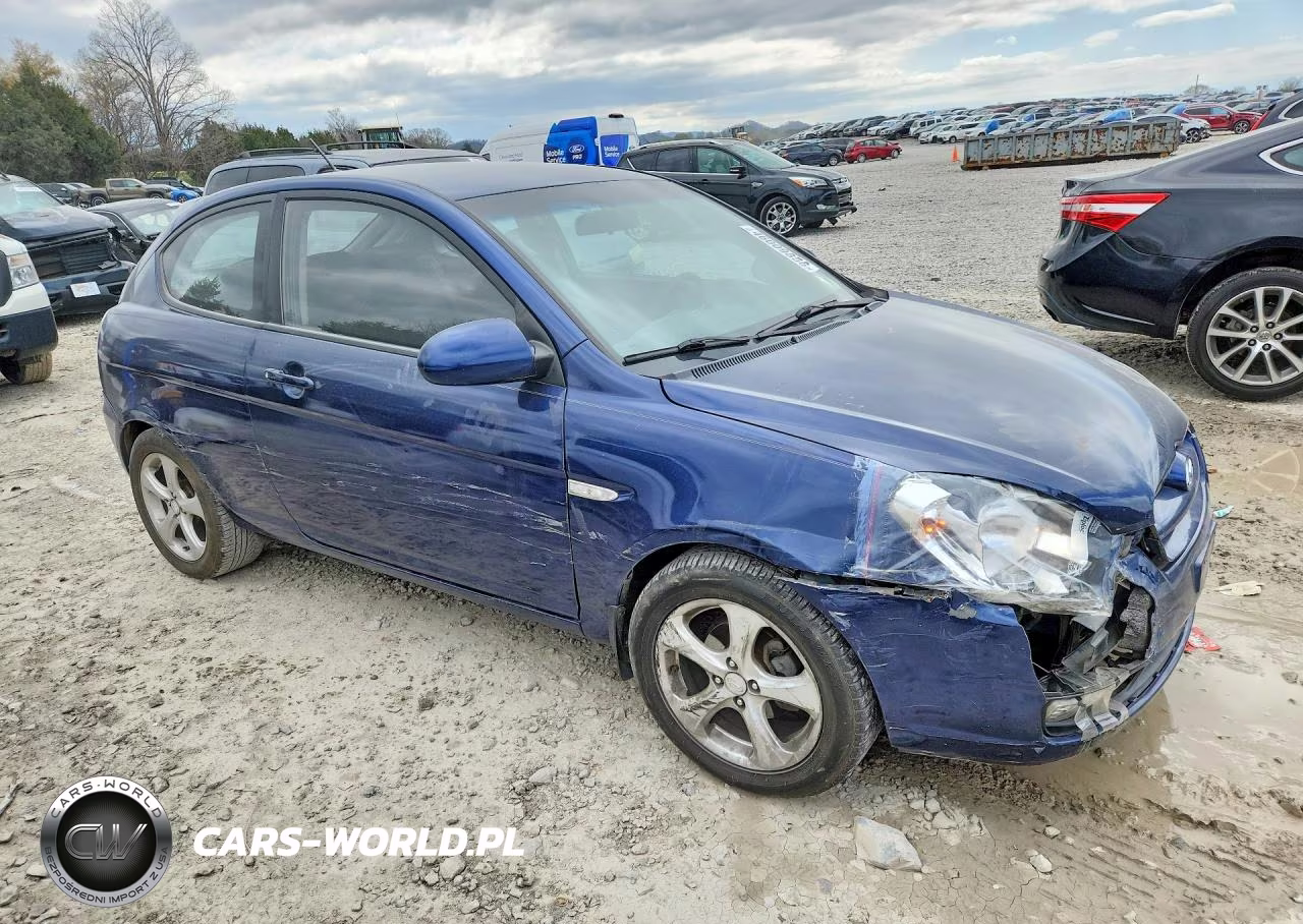 2007 Hyundai Accent Gs VIN:KMHCN36C17U005515 - 4