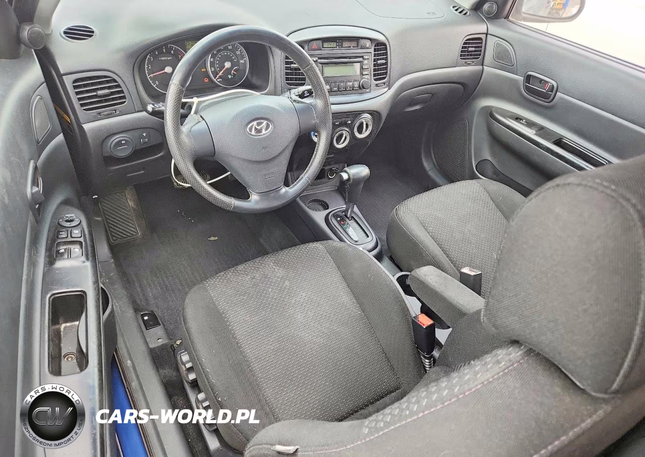 2007 Hyundai Accent Gs VIN:KMHCN36C17U005515 - 8