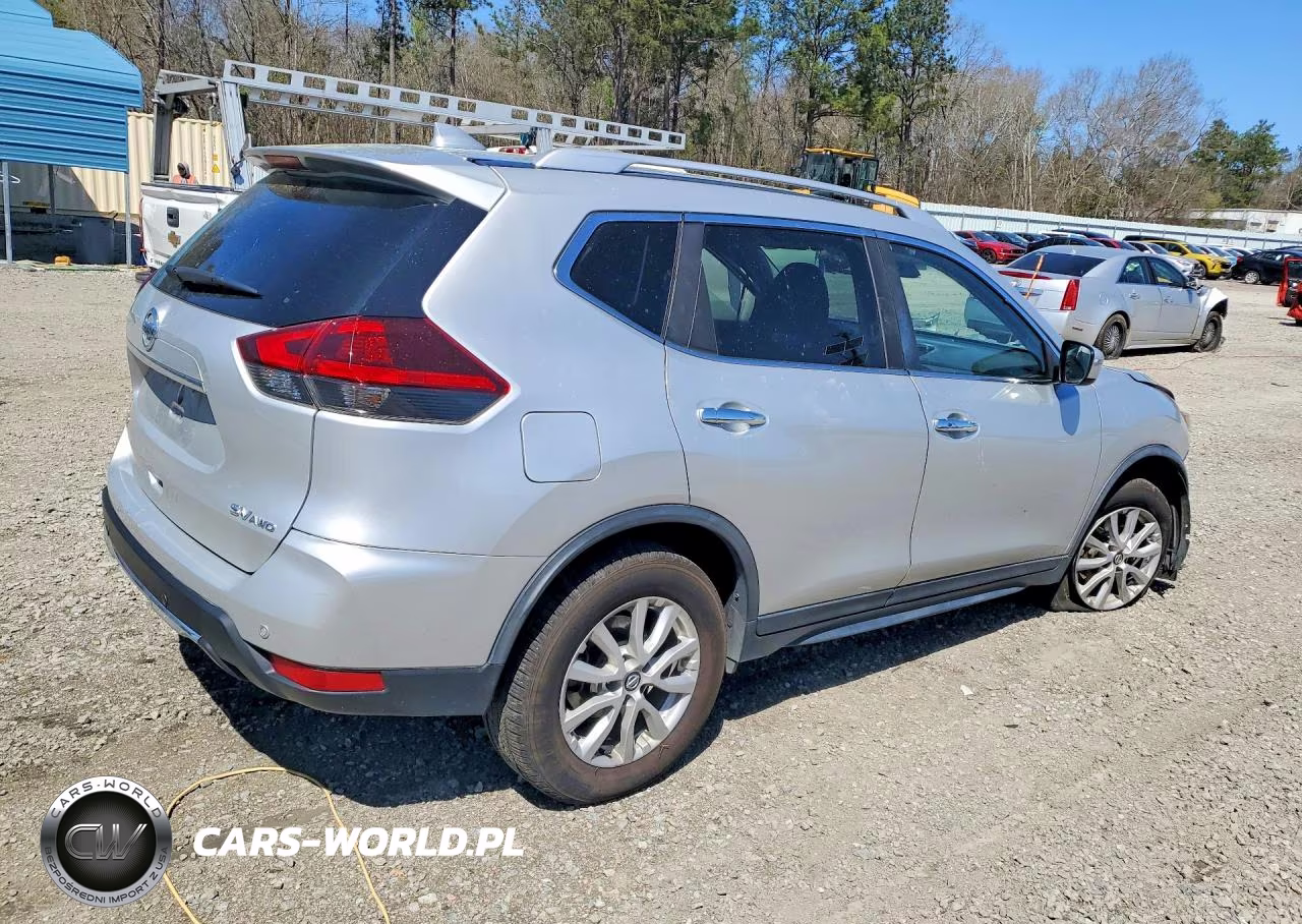 2020 Nissan Rogue Sv VIN:KNMAT2MVXLP536611 - 3
