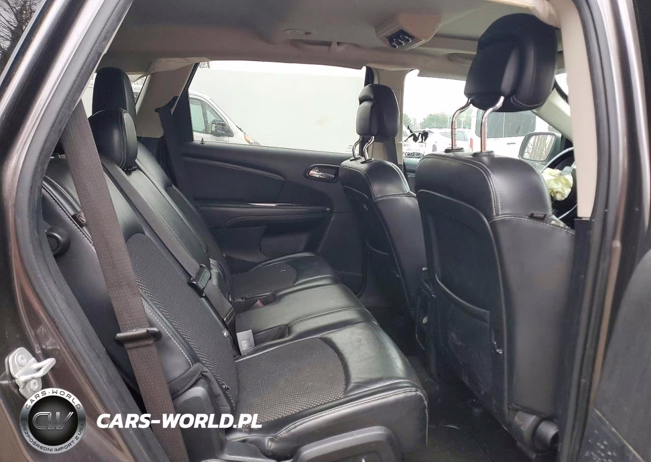 2020 Dodge Journey Crossroad VIN:3C4PDCGB4LT272425 - 11