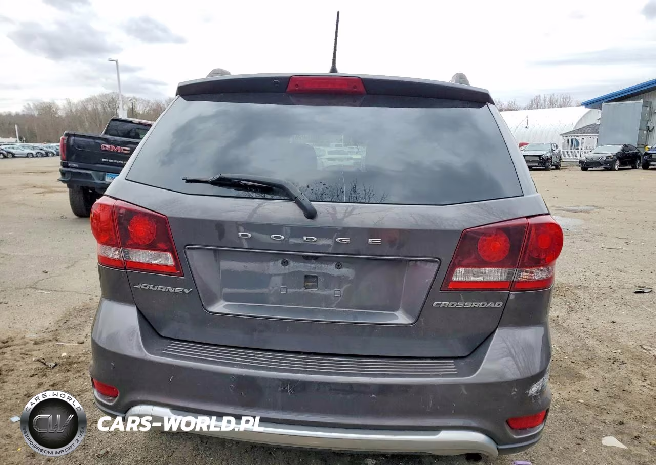 2020 Dodge Journey Crossroad VIN:3C4PDCGB4LT272425 - 6