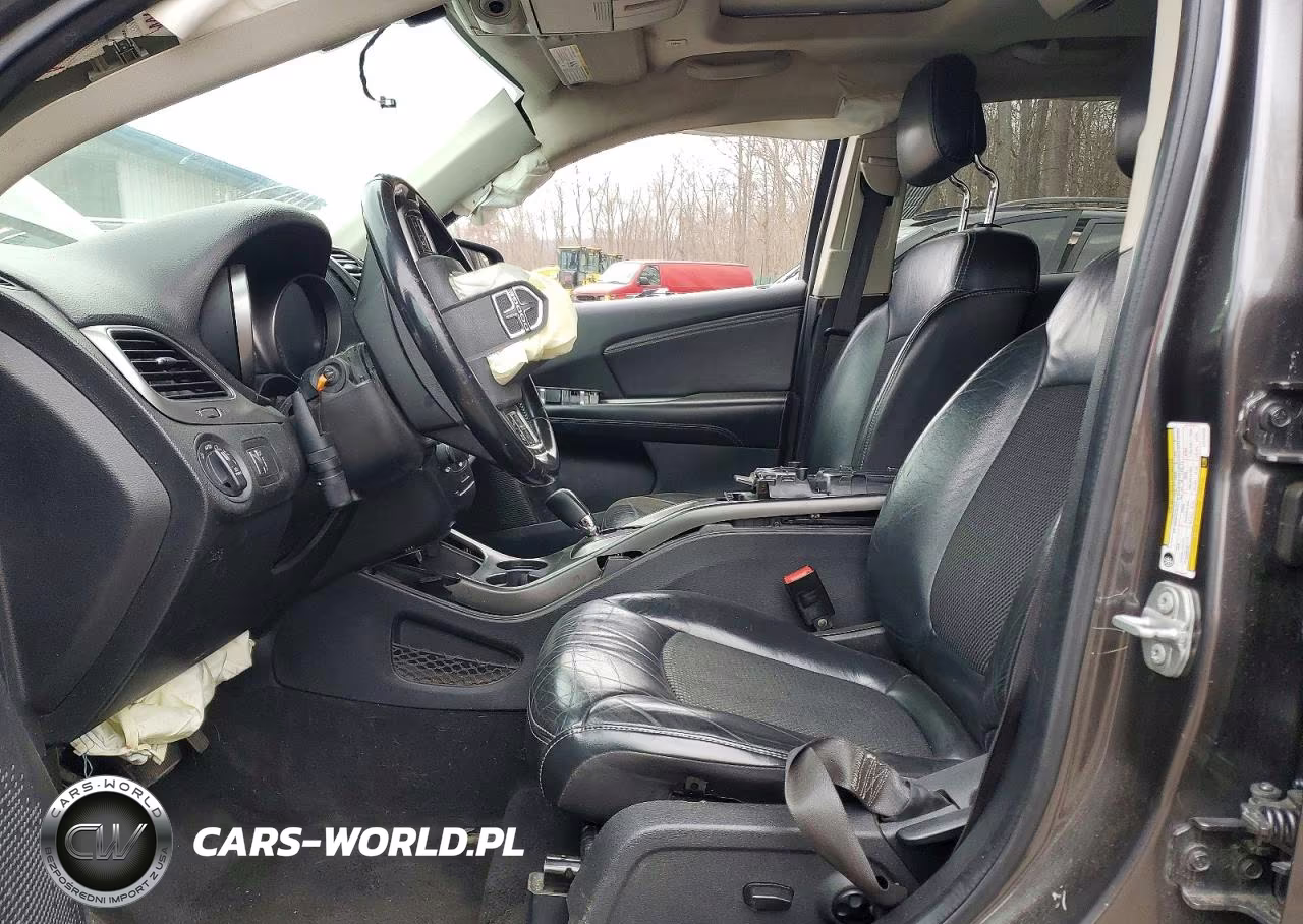 2020 Dodge Journey Crossroad VIN:3C4PDCGB4LT272425 - 7